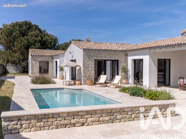 Propriété 5 pièces 199 m²