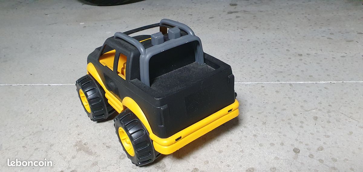 Camion caterpillar (image 2)