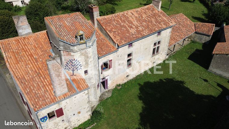 Propriété 5 pièces 170 m²