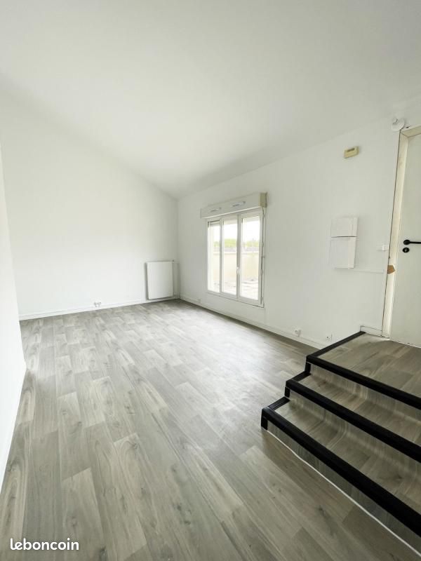 Appartement 5 pièces 93 m² · à Éragny · 93 m² · 199 000 €
