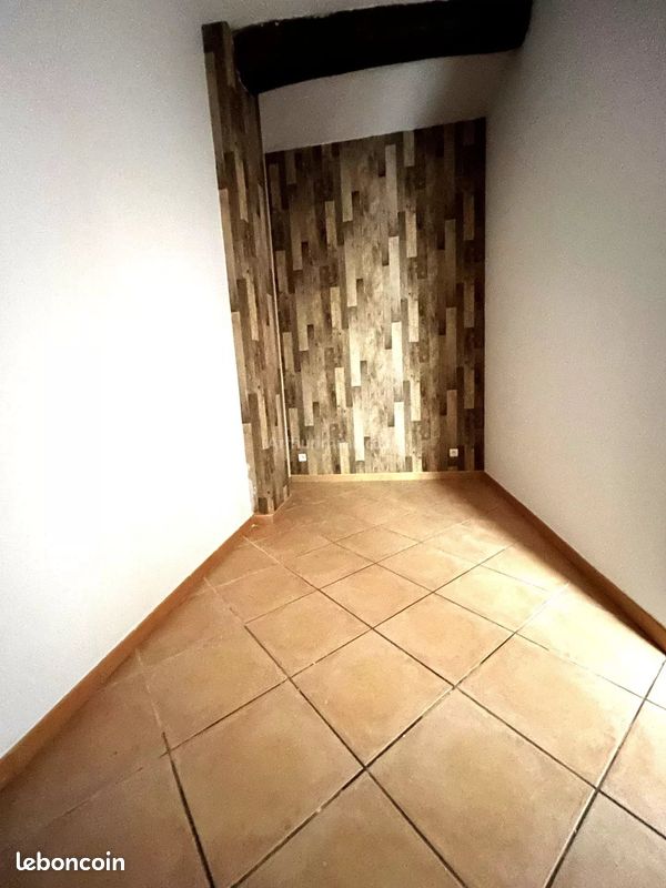 Appartement a louer - 3 pièce(s) - 45 m2 - Surfyn