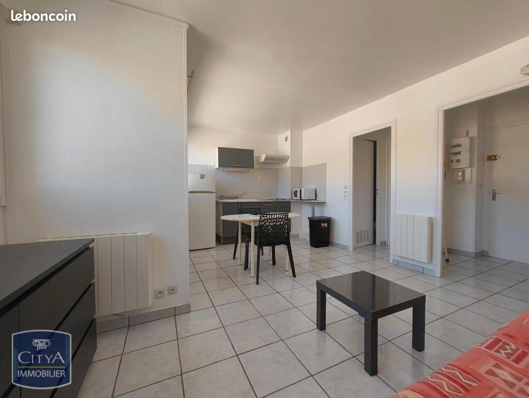 Appartement 1 pièce 27 m² · à Roanne · 27 m² · 440 €