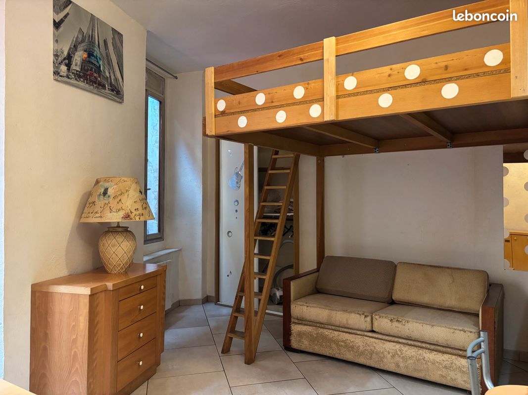 Appartement 1 pièce 25 m² · à Grasse · 25 m² · 600 €/mois