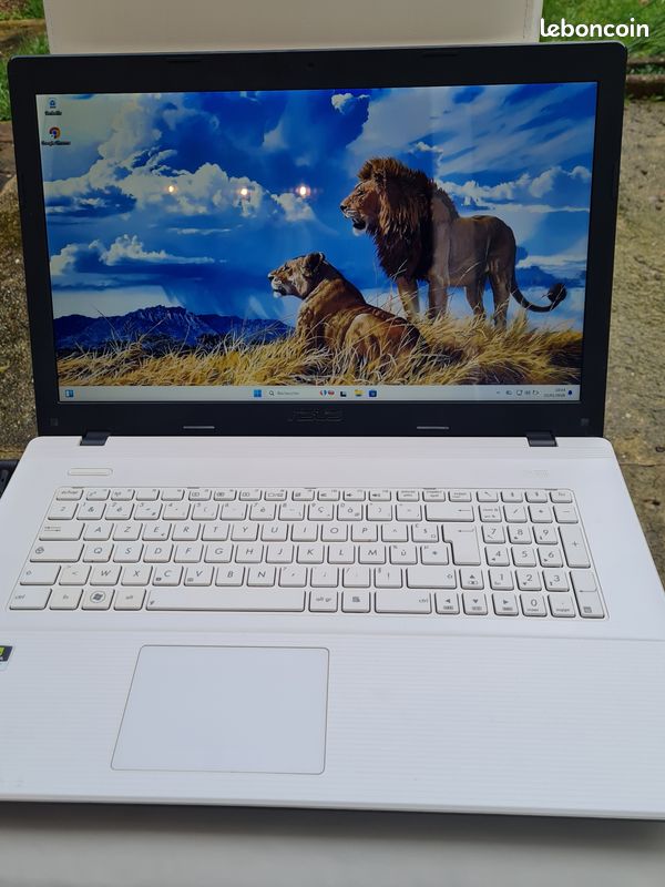 Capotage Supérieur Pour Ordinateur Portable ASUS X75VD, Pièce D'occasion état Correct