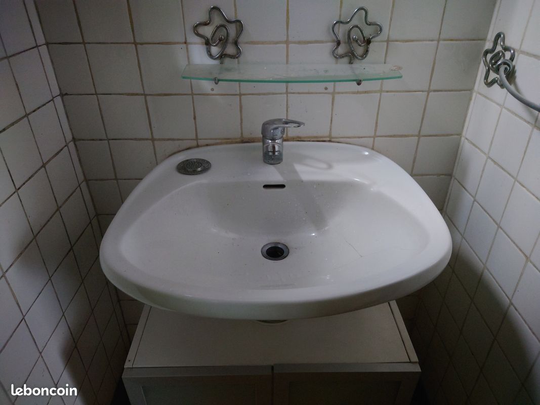 Lavabo suspendu céramique blanc (image 1)