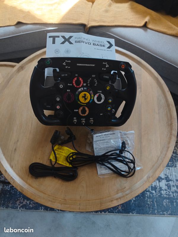 Pack simracing Thrustmaster TX + volant Ferrari F1 + pédalier TCLM (PC/XBox) (image 5)