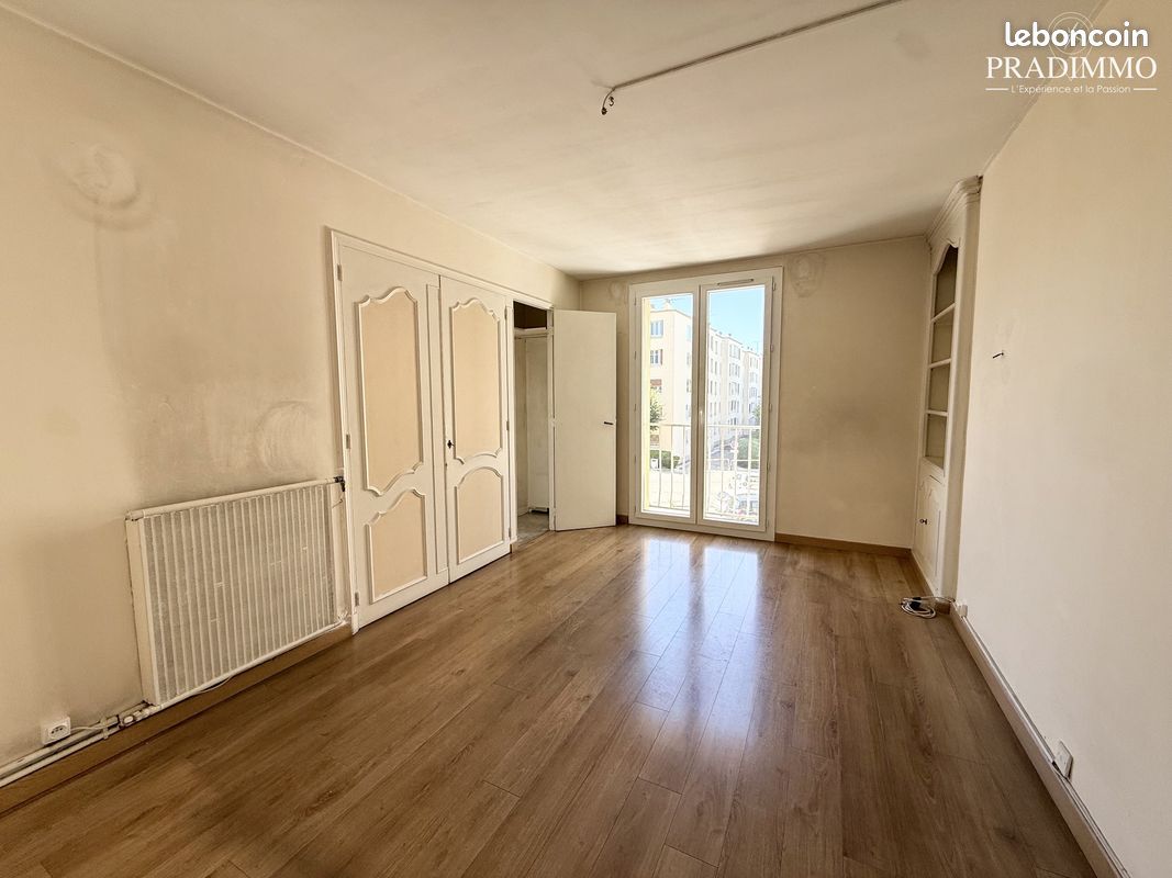 Appartement 4 pièces 69 m² · à Marseille · 69 m² · 135 000 €