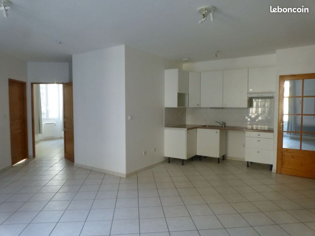 Appartement 3 pièces 66 m² · à Bagnols-sur-Cèze · 66 m² · 600 €/mois