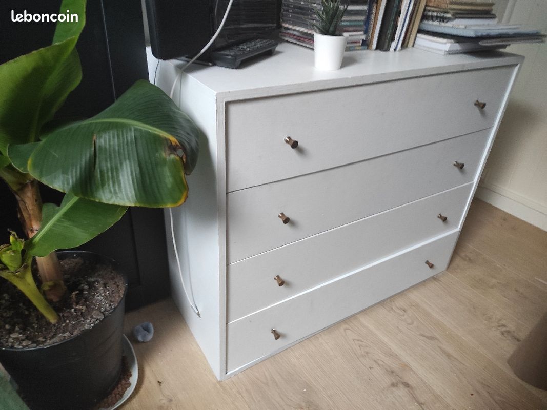 Commodes blanche (image 1)