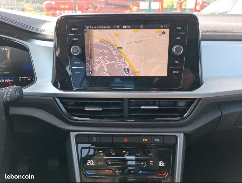 Volkswagen T-Roc 1.0 TSI 110ch Life Plus (image 9)