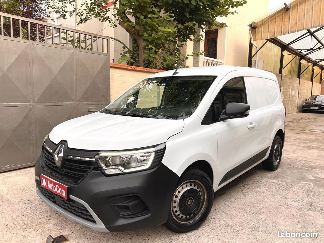 RENAULT KANGOO L1 1.3 TCe - 130 - EDC III VAN FOURGON L1 Extra (image 1)