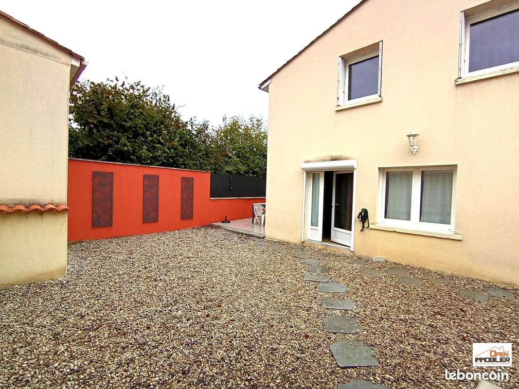 Maison 4 pièces 51 m² · à Salles-d'Angles · 51 m² · 122 000 €