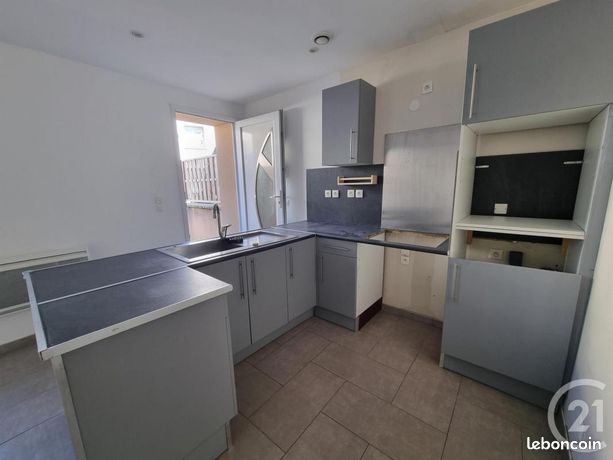 Maison a louer brie-comte-robert - 3 pièce(s) - 63 m2 - Surfyn