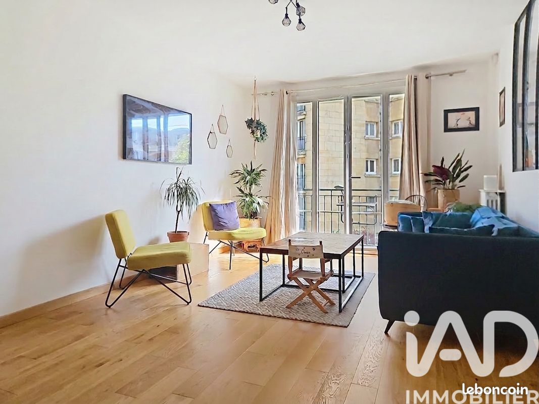 Appartement 4 pièces 94 m² · à Paris · 94 m² · 785 000 €