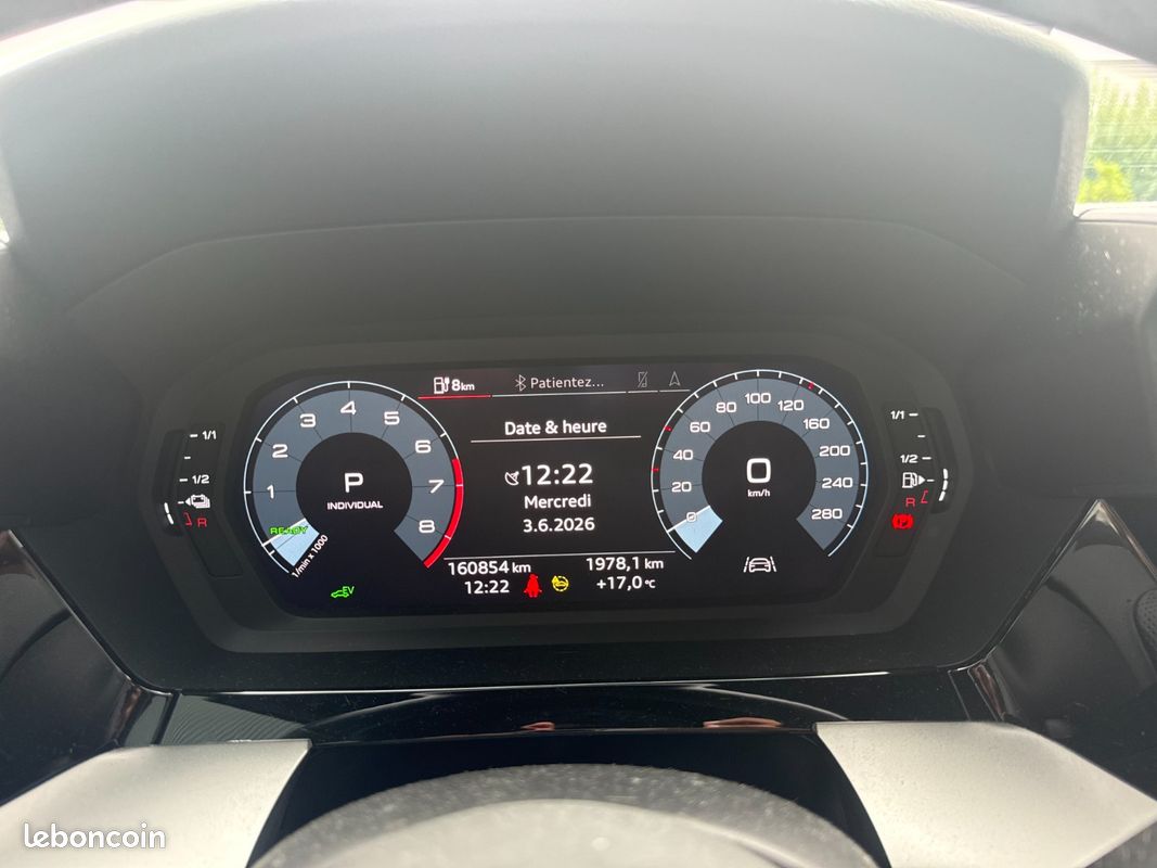 AUDI A3 SPORTBACK 40 TFSIe 204 Plug In Hybrid S tronic 6 S Line - Régulateur / Caméra de Recul / Révision OK / CT O (image 34)