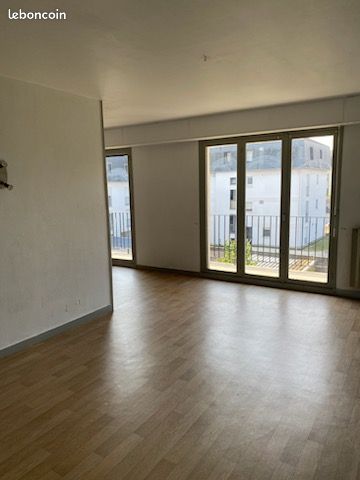 Appartement a louer chatellerault - 3 pièce(s) - 70 m2 - Surfyn