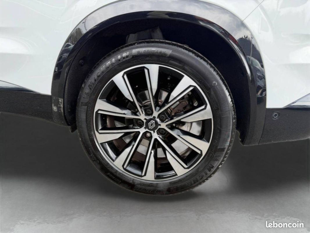 RENAULT Austral E-Tech hybrid 200 Techno (image 9)