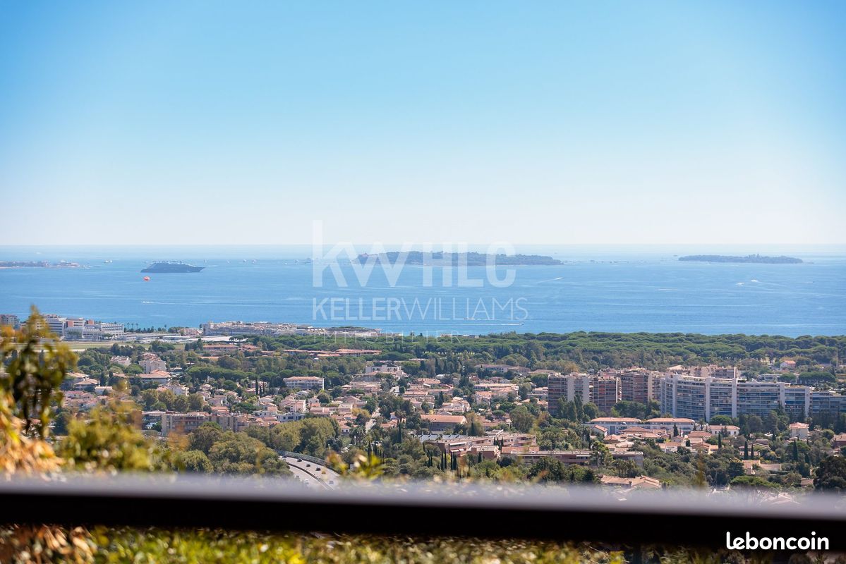 Appartement 3 pièces 94 m² · à Mandelieu-la-Napoule · 94 m² · 636 000 €