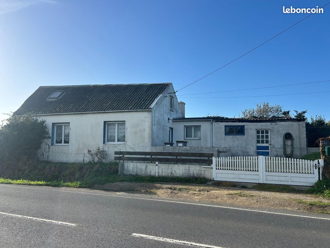 Maison 2 pièces 61 m² · à Roscoff · 61 m² · 75 000 €
