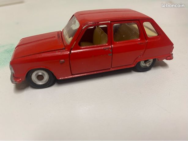 DINKY TOY BELLE RENAULT 6 D’origine 1416 Transformée En Version