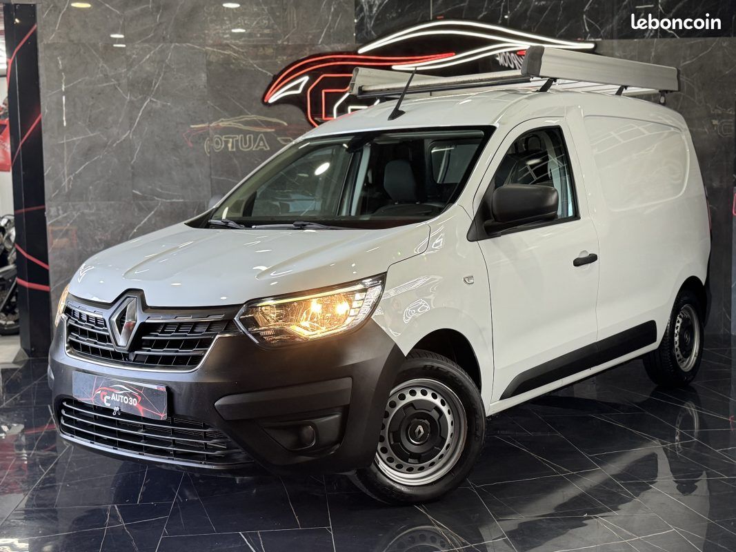 Renault express 1.5 blue dci 95ch confort 22 2022 tva recuperable (image 2)