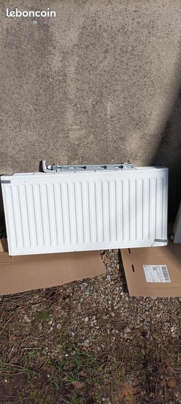 Radiateurs acier (image 1)