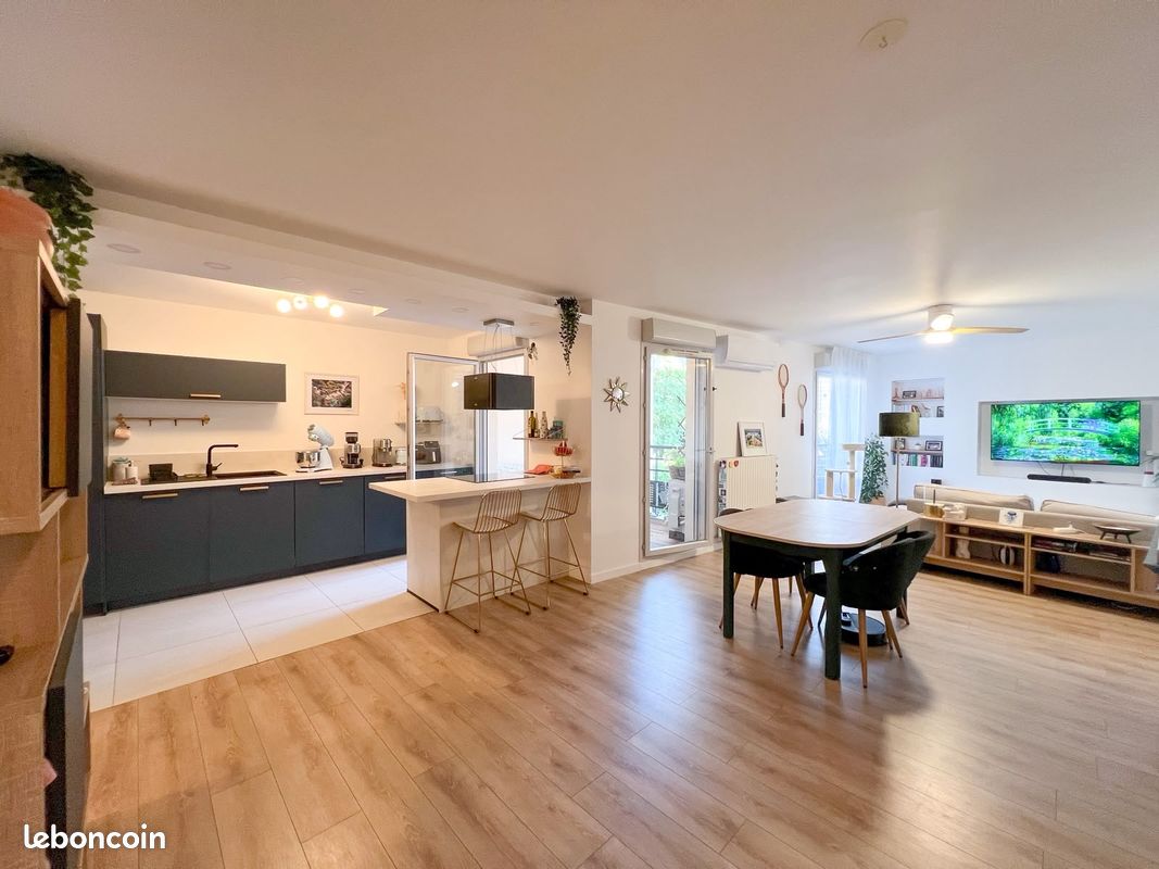 Appartement 3 pièces 75 m² · à Lyon · 74,7 m² · 375 000 €
