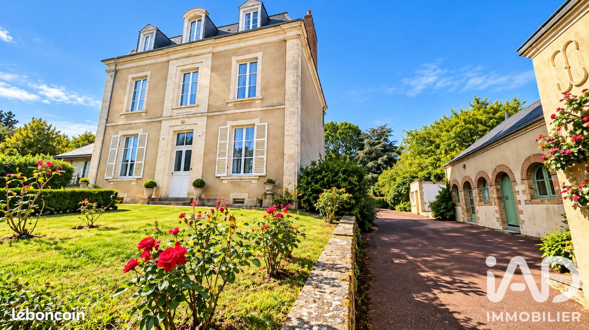 Maison 10 pièces 204 m² · à Asnières-sur-Vègre · 204 m² · 395 000 €