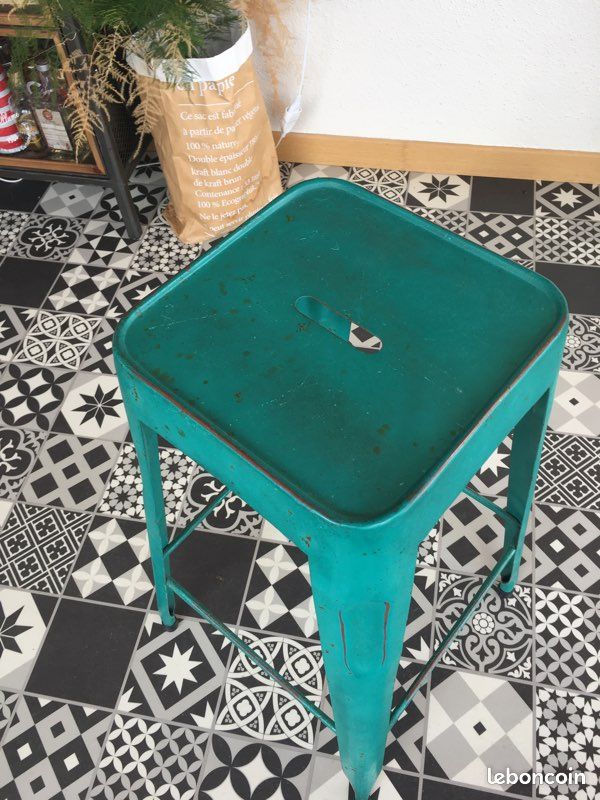 Tabouret de bar industriel vintage (image 3)
