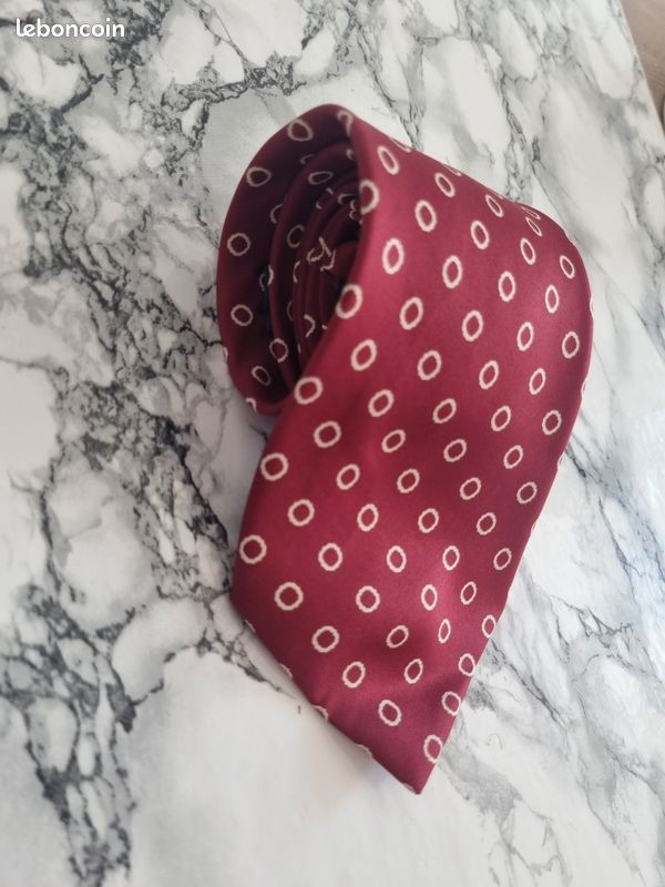 Lot de 11 cravates dont 1 en soie - Vêtements