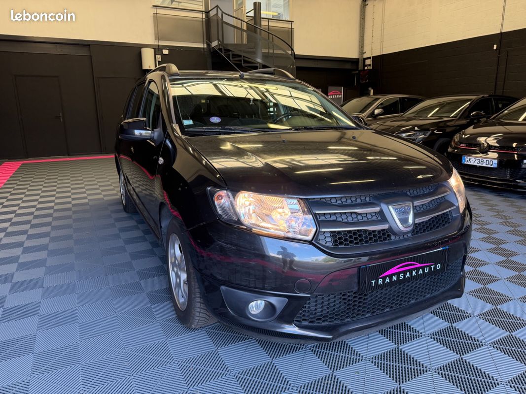 DACIA LOGAN MCV TCe 90 Ambiance / Ecran / Régulateur et limiteur de vitesse / Distribution / (image 7)