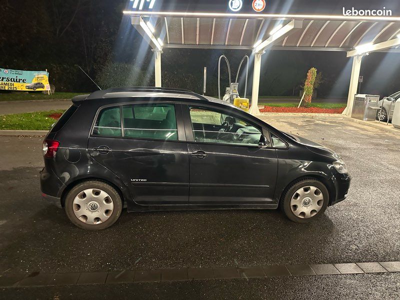 Volkswagen Golf Plus (image 7)