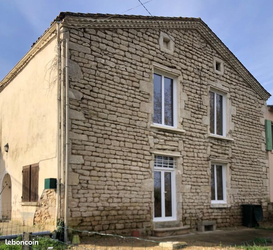 Maison 4 pièces 130 m² · à Fontet · 130 m² · 135 000 €