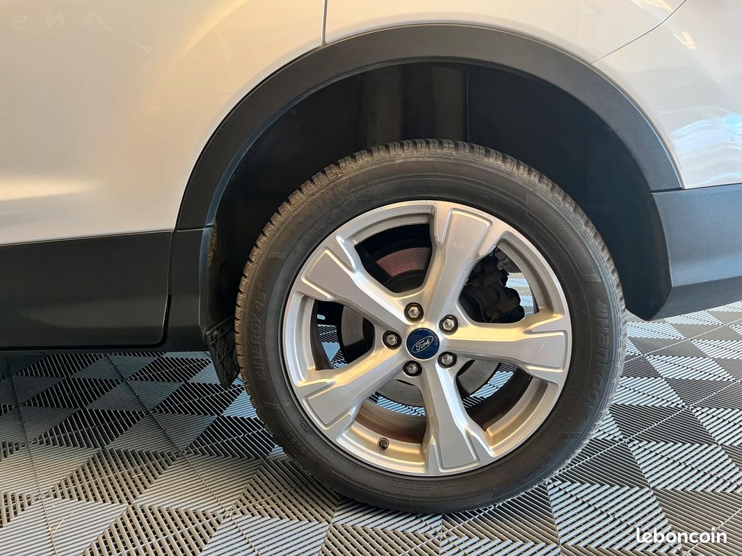 Ford KUGA Business Nav (image 13)