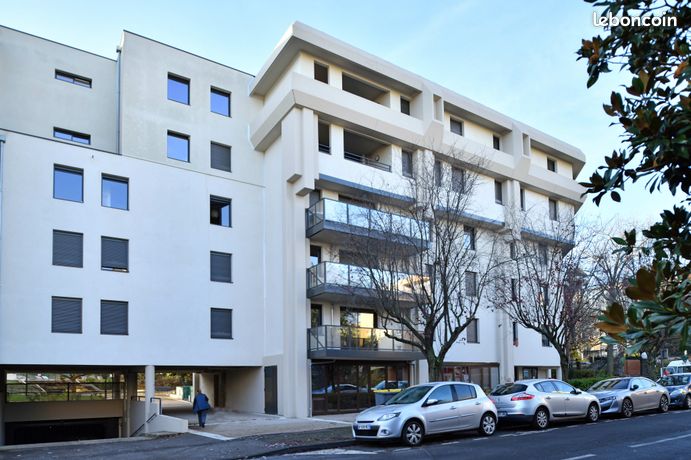 Parking/box 12 m² Chamalières