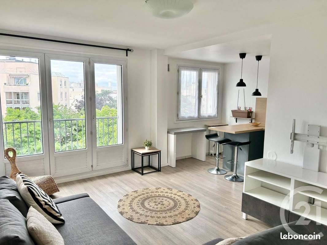 Appartement 3 pièces 53 m² · à Le Kremlin-Bicêtre · 53 m² · 1 356 €
