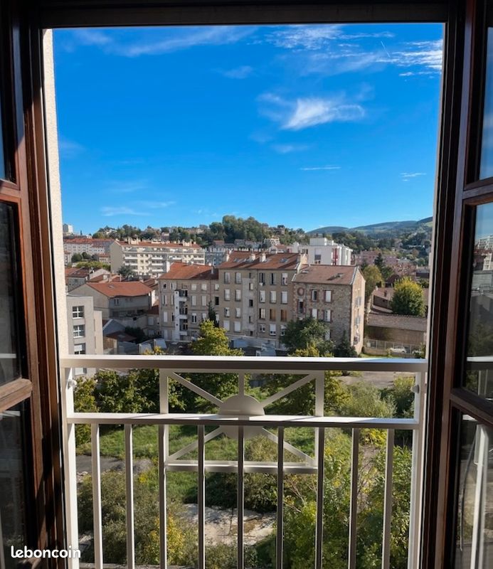 Appartement 1 pièce 17 m² · à Saint-Étienne · 17 m² · 350 €