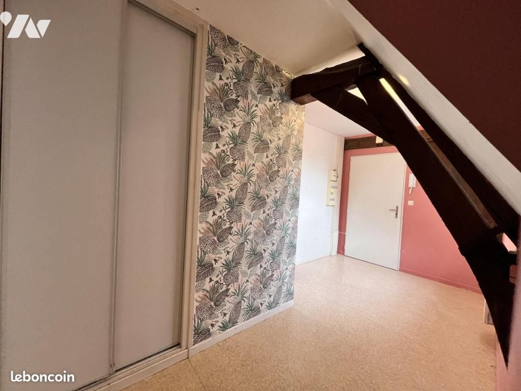 Appartement 4 pièce(s) 108 m²à louer Douai