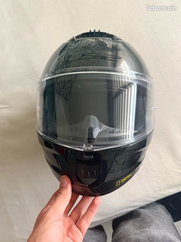 Casque moto (image 1)