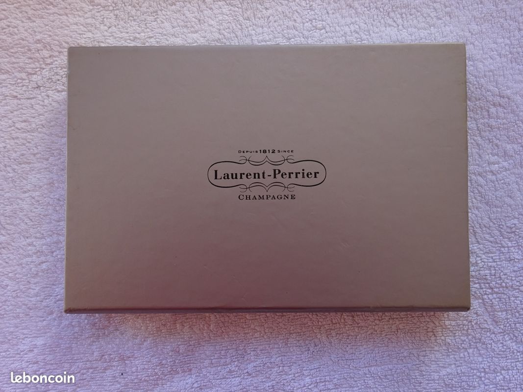Duo de coupelles Laurent Perrier (image 4)