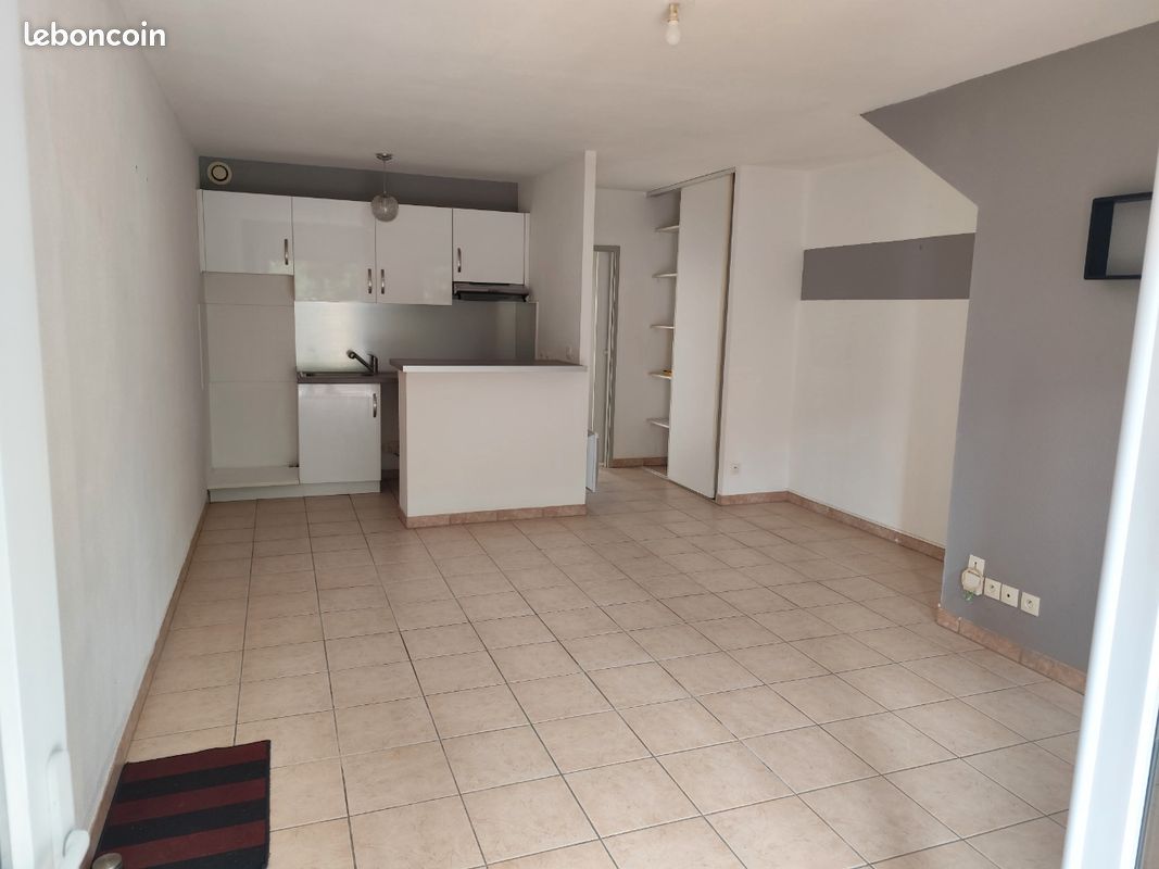 Appartement 2 pièces 44 m² · à Lacroix-Falgarde · 44,2 m² · 120 000 €