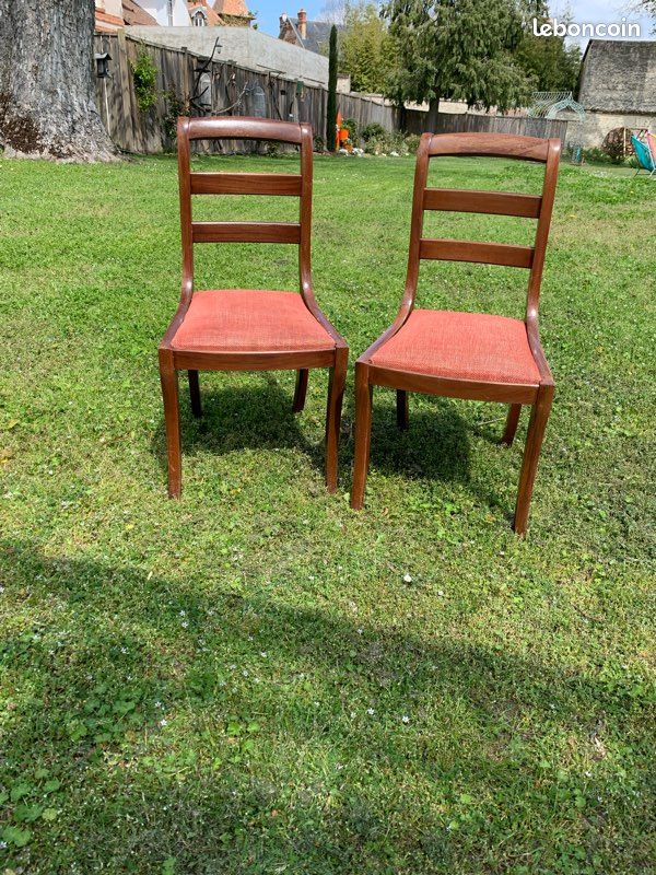 Paire de chaises en bois (image 1)