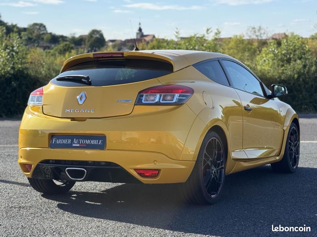 RENAULT MEGANE Mégane Coupé 2.0i 16V - 265 III COUPE Trophy PHASE 1 (image 10)