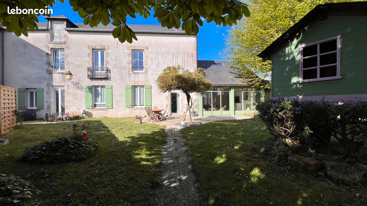 Maison 7 pièces 220 m² · à Neuville-aux-Bois · 220 m² · 349 000 €