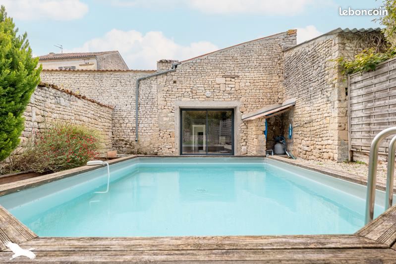 Maison 7 pièces 183 m² · à Varaize · 183 m² · 189 792 €