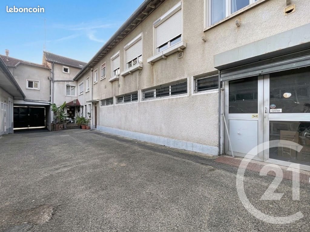 Hangar 80 m² Corbeil Essonnes · à Corbeil-Essonnes · 80 m² · 109 900 €