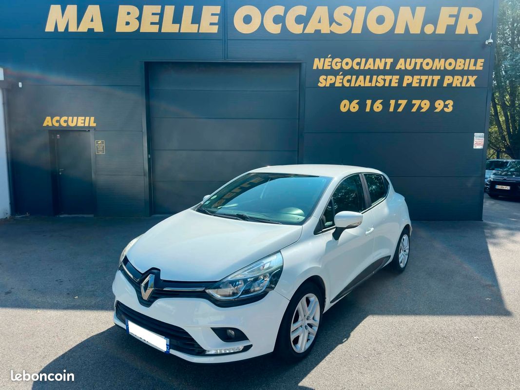 Renault clio 4 / 1.5 dci 75 chevaux / 5 places / trend (image 1)