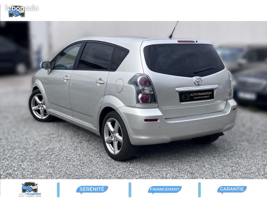 TOYOTA COROLLA VERSO 7 PLACES 177 D-4D Clean CHAINE DE DISTRIBUTION (image 4)