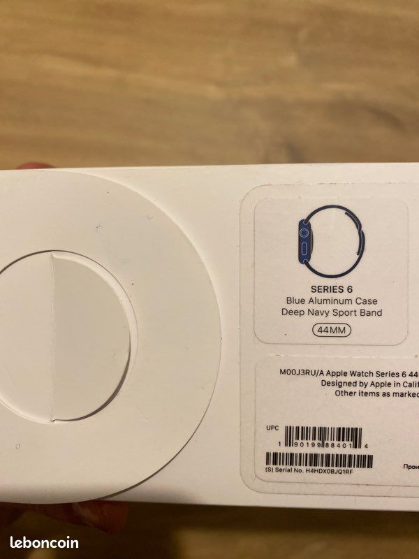 Apple Watch Series 6 Deep Navy (image 7)