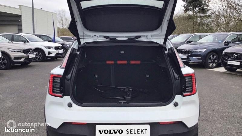 Volvo Ex30 Single Extended Range 272ch Ultra (image 4)